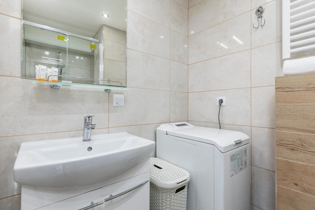 Marynarzy Okretow Pogranicza Apartments By Noclegi Renters Kołobrzeg Eksteriør billede